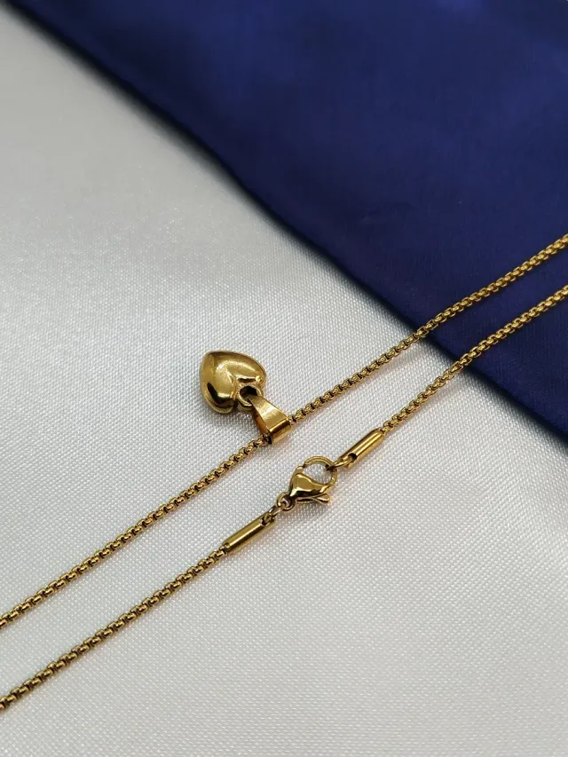 Collar Corazón Acero Inoxidable Dorado