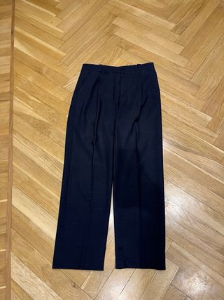 Traje de hombre azul marino