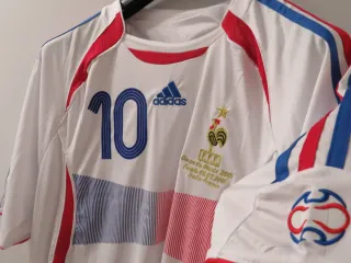 Camiseta Francia retro. Zidane 10. XL