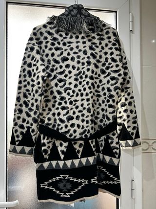 Chaqueta de lana con estampado de leopardo