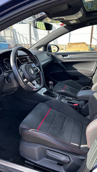 Volkswagen Golf 7.5 GTI 2.0 TSI 230cv – Año 2018