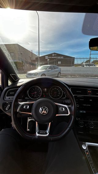 Volkswagen Golf 7.5 GTI 2.0 TSI 230cv – Año 2018