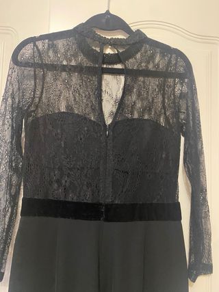 Mono Zara encaje negro