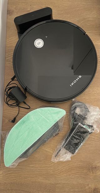 Robot Aspirador IKOHS Negro