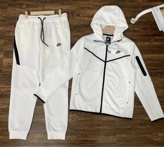 Conjunto chándal Nike negro