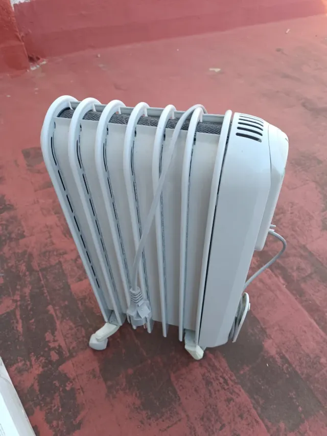 Calentador DeLonghi Vento Blanco