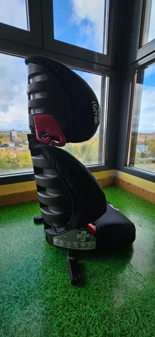 Silla coche Britax Römer negra