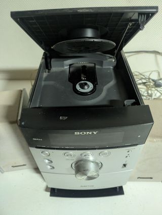 EQUIPO DE MÚSICA MICROCADENA Sony CD MP3 USB