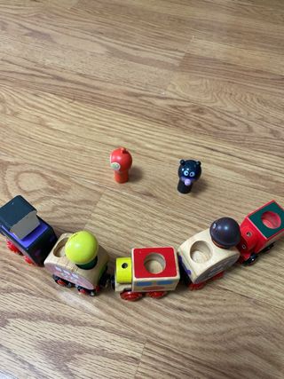 Tren de madera infantil