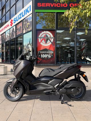 YAMAHA X-MAX 125 TECH MAX