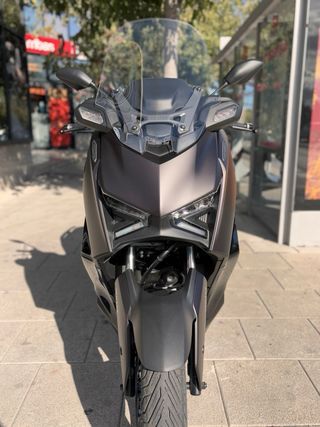 YAMAHA X-MAX 125 TECH MAX