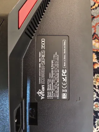 Monitor Negro. Curvo. Nuevo, a estrenar