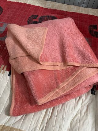 Manta suave de forro polar rosa