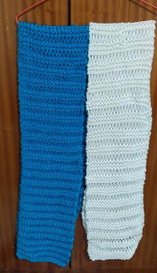2 Bufandas Tejidas a Mano