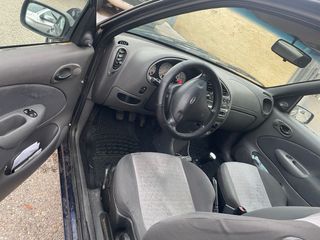 Ford Fiesta 2000 Gasolina