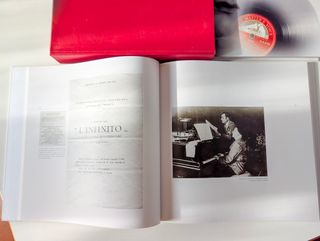 Volume Beniamino Gigli - Una Voce Sul Mondo