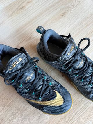 Nike Lebron 12 Low SVSM Zapatillas Baloncesto