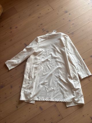 Cappotto primaverile beige