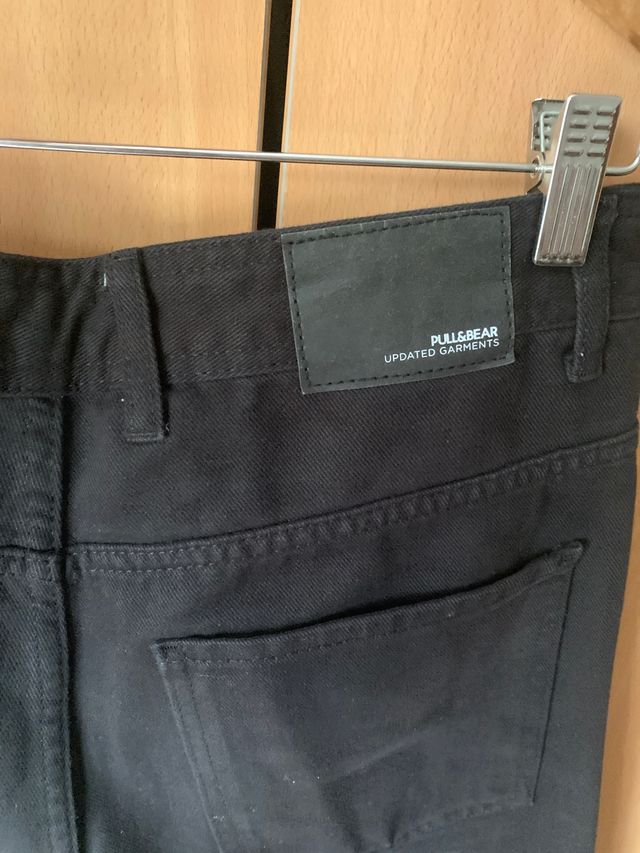 Pull&Bear Pantalón Vaquero Negro