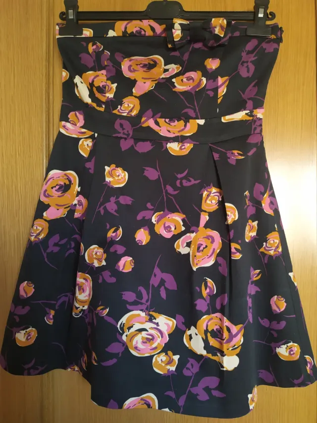 Vestido palabra de honor estampado floral