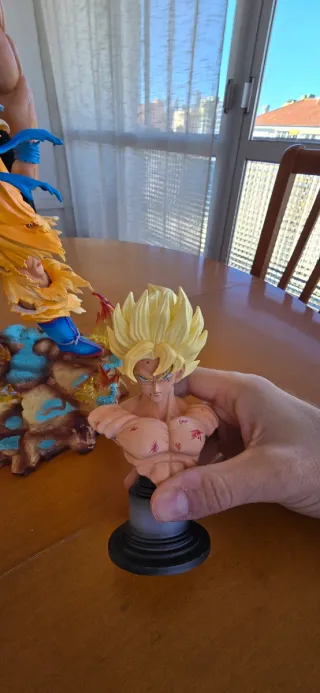 Figura Goku Namek 33 cm