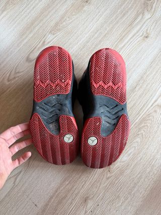 Jordan Max Aura 2 Negro/Rojo