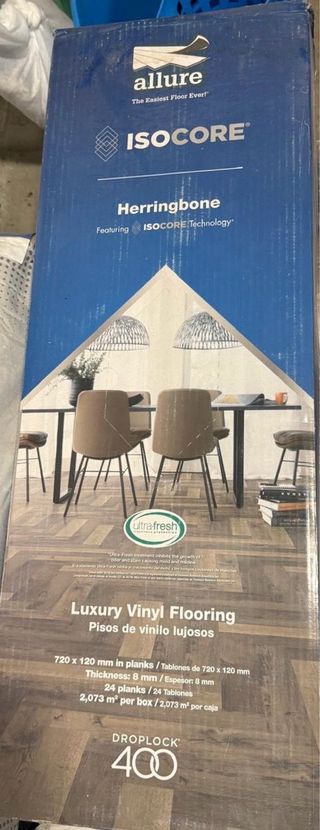 Suelo vinílico Allure ISOCORE Herringbone