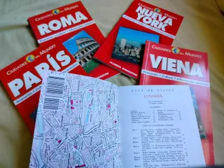 Guías de Viaje, París, Viena, Roma, Londres y N.Y.