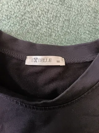 Felpa nera con strass