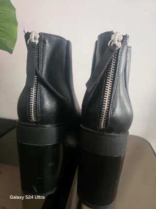 Botines de dama negros