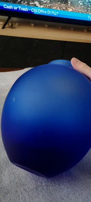Vaso blu in vetro