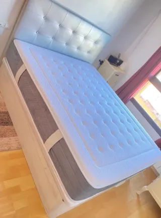 Canapés y colchones NUEVOS