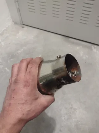 Cola de tubo de escape cromada