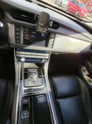 Jaguar XF 2018