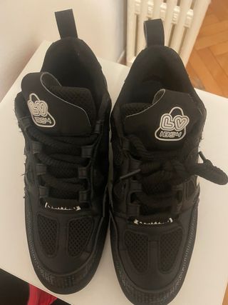 Louis Vuitton Skate Nere