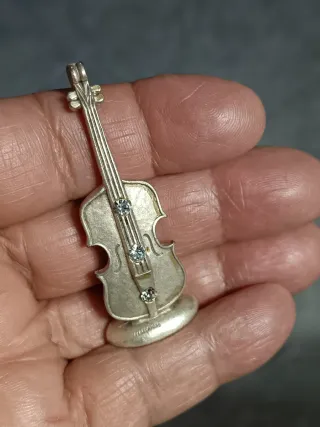 Miniature strumenti musicali placcato argento.