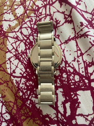 Reloj Pull&Bear Plata y Blanco