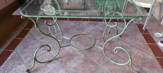 Mesa de forja con cristal