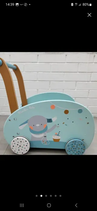 Correpasillos de madera