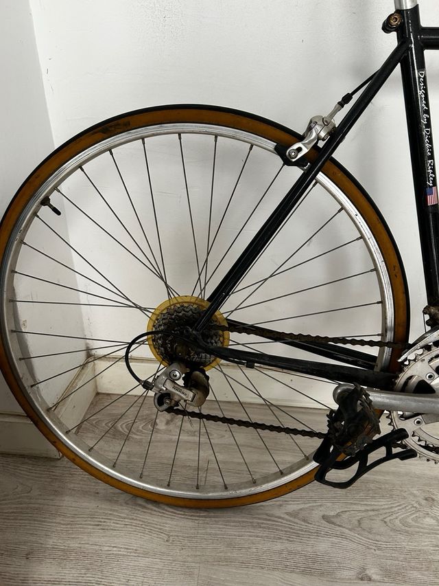 Bicicleta de carreras Splendor R-100