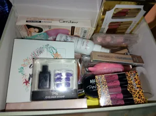 Caja Surtida Maquillaje Miss Cop