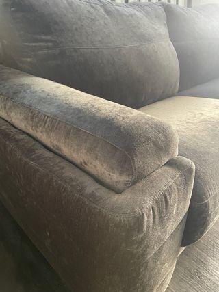 Sofá 3 plazas gris terciopelo