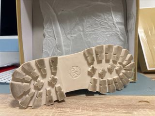 Botines Michael Kors Beasley Beige