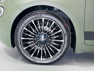 Fiat 500C laPrima Cabrio 320km 85kW (118CV)