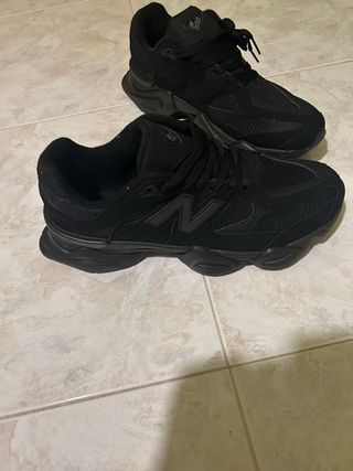 New Balance 9060 Nero