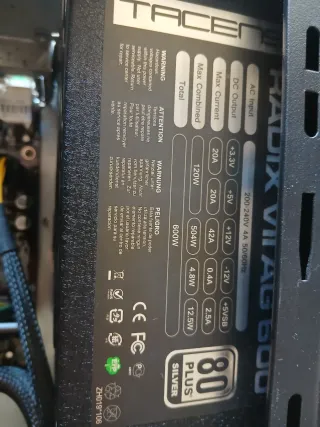 Ordenador PC i5 16GB RAM HD Graphics 530 (128 MB)