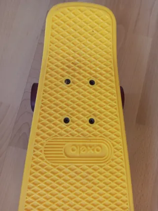 Monopatín Amarillo Oxelo