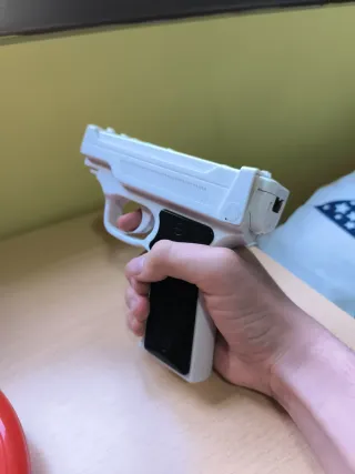 Accesorios Wii: Volante y Pistola