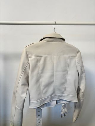 Chaqueta Stradivarius Cuero Sintético Beige S