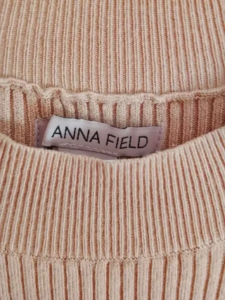 Vestido largo beige y negro